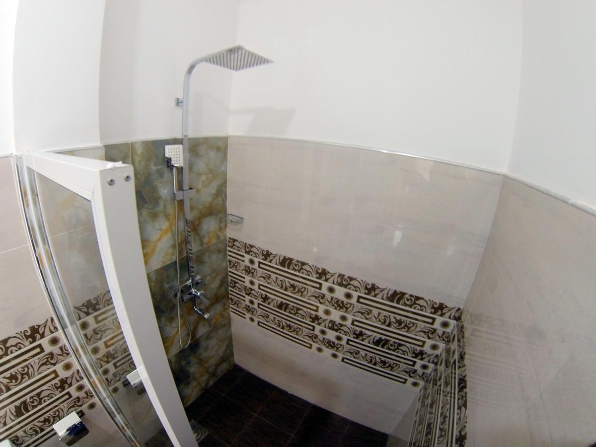 Mirissa White Plaza Hotell Exteriör bild